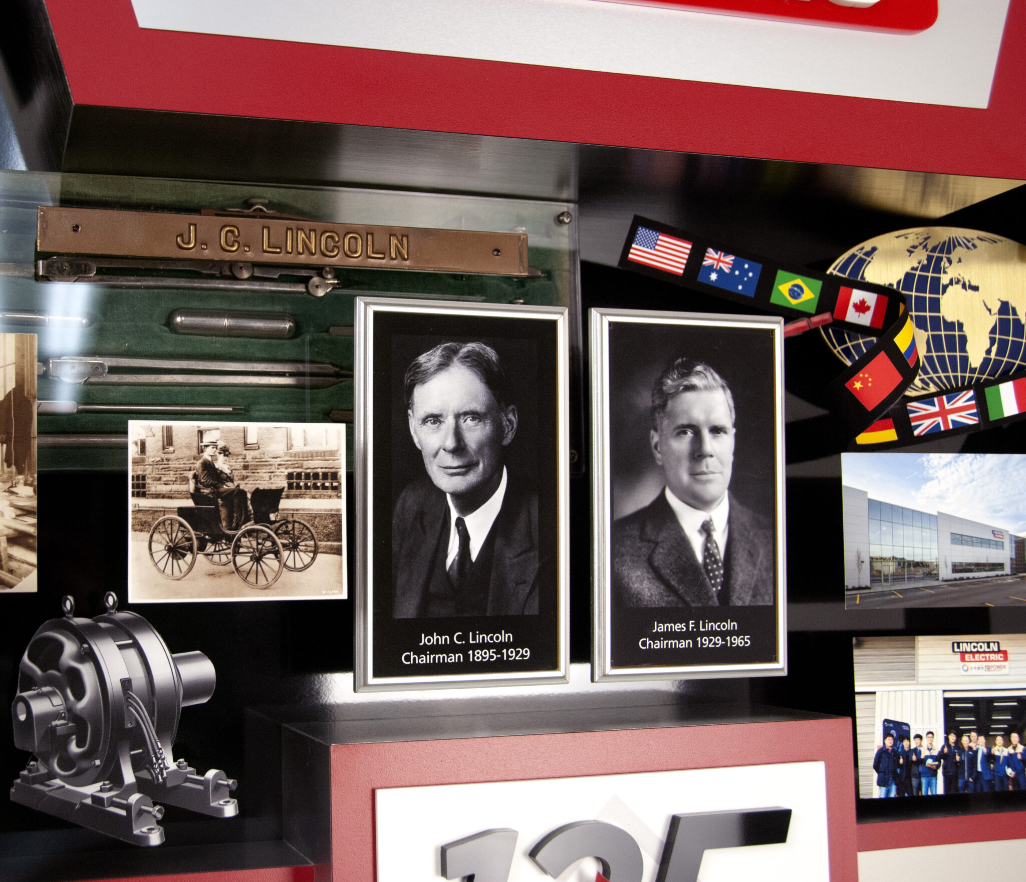 Lincoln Electric"The Welding Experts" Unveils 125th Anniversary Art